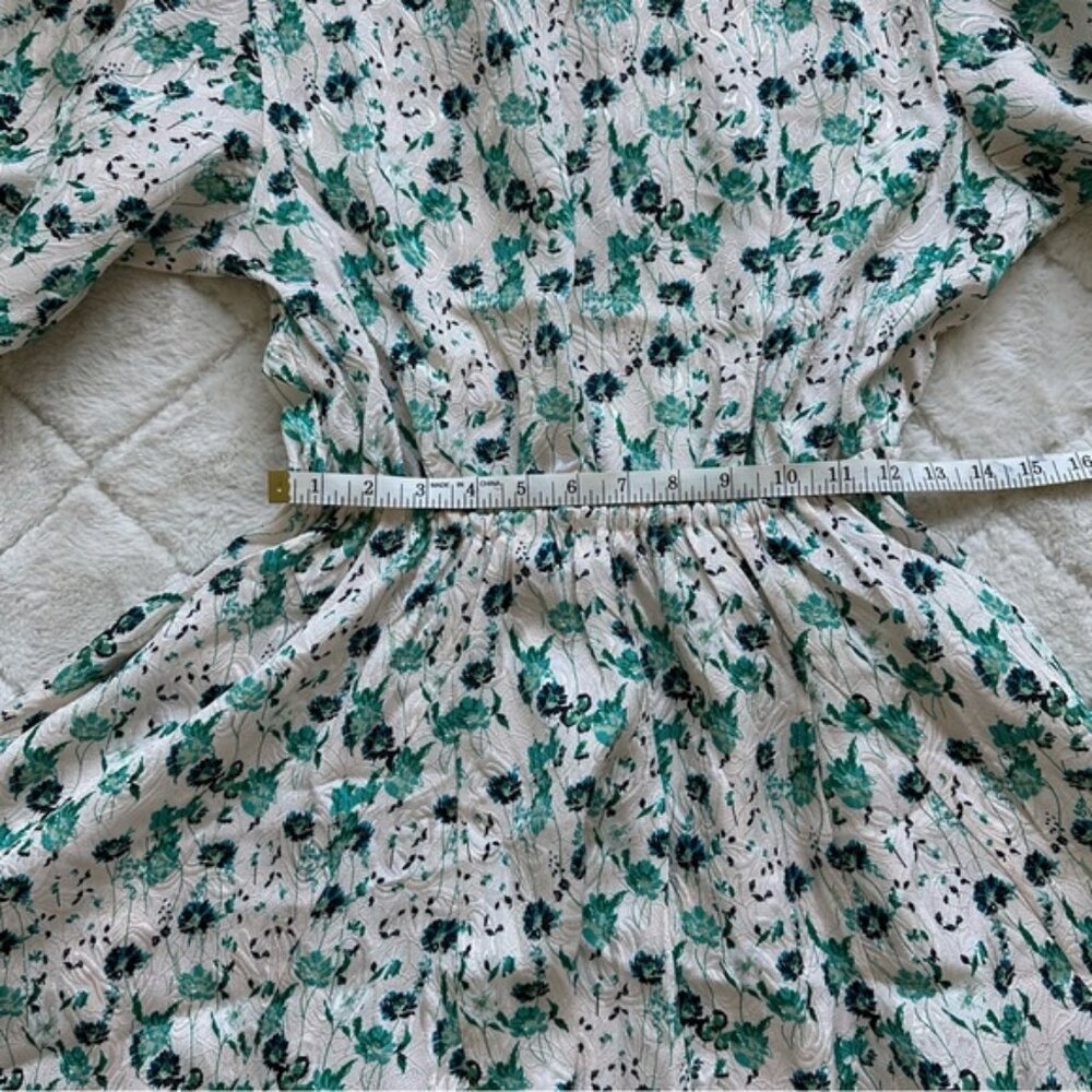 Code X Mode | Elbow Sleeve Floral Open Back Mini Dress | Size Medium - Picture 9 of 10